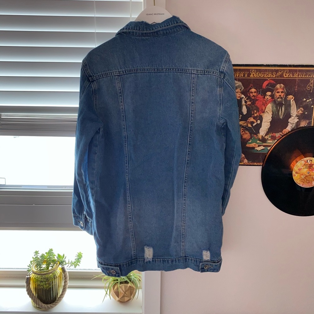 Distressed denim jacket - Picture 3 of 5